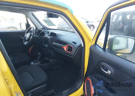 2018 Jeep Renegade Upland Edition 4X4 из США, поврежденный, VIN ZACCJBAB4JPH72079